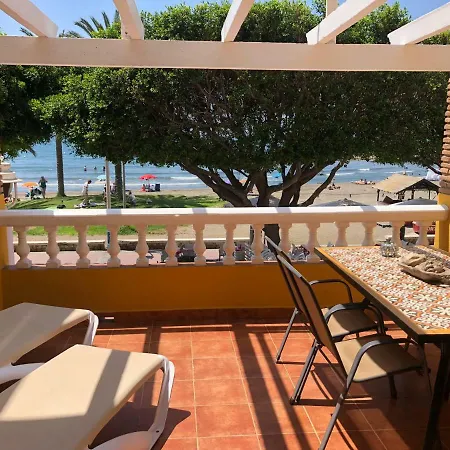 Aunt Antonia Beach House Málaga Extérieur photo